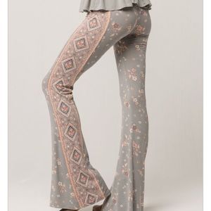 O’Niell’s Flare Stretch Pants